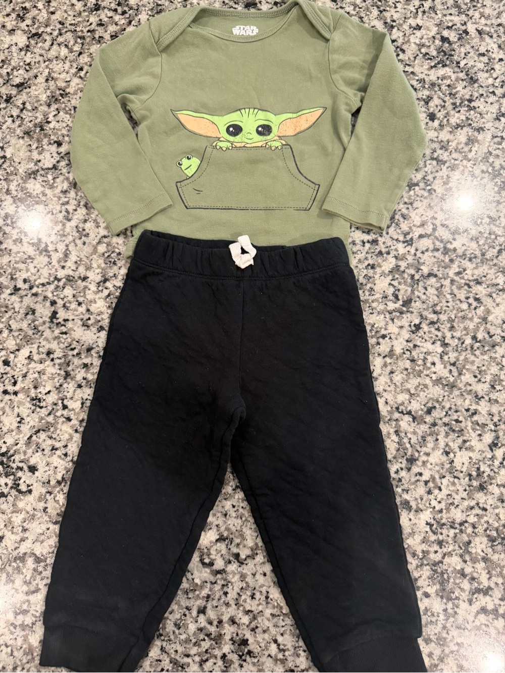 Star Wars Green & Black Grogu Pocket Set
